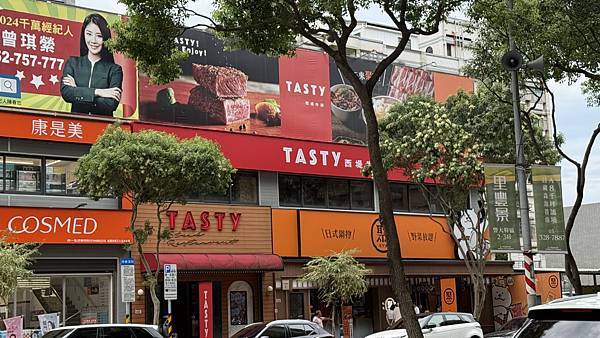 IMG_9129 (1).jpg IMG_9129 (1).jpg