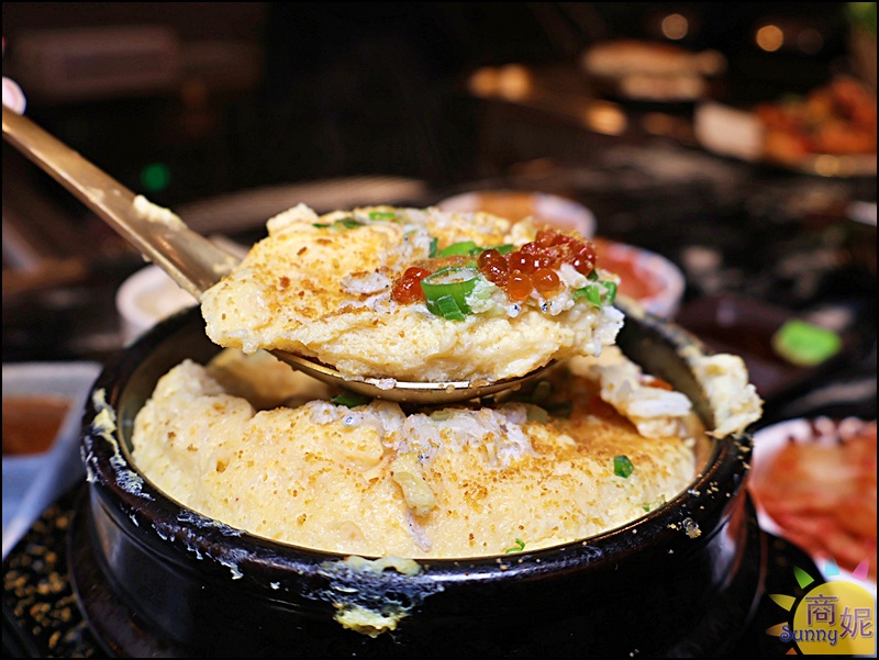 台中唯一正宗韓式炭烤鰻魚！專人代烤、小菜湯品生菜無限續，澎湃鰻魚套餐CP值超高-商妮吃喝遊樂