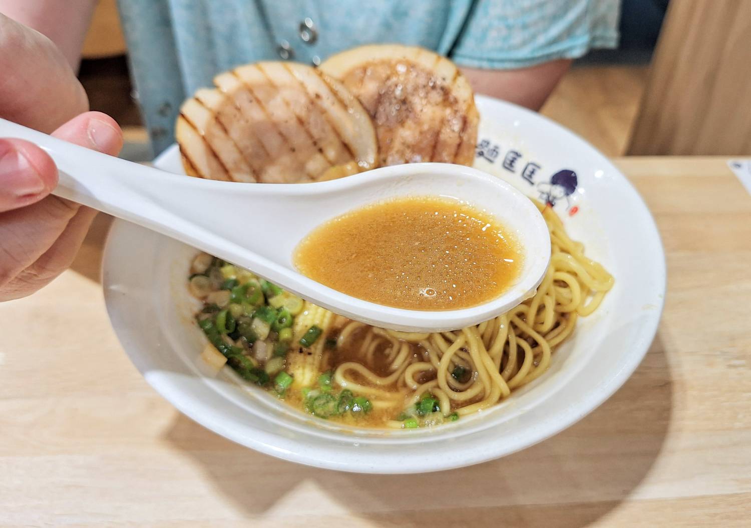 【美食】「麵匡匡 新莊昌平店」新莊拉麵推薦，幸福站拉麵推薦、