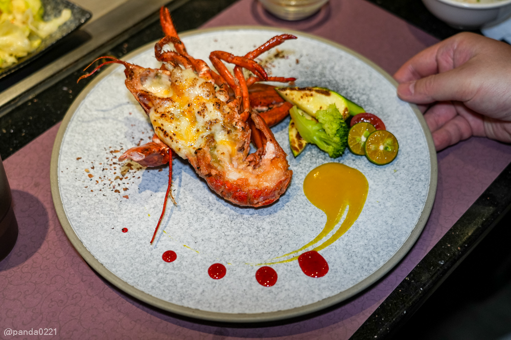 新北板橋｜軒妮士鐵板燒．228元起自助吧吃到飽，平價雙人套餐、海陸全餐、高級龍蝦和牛任選～