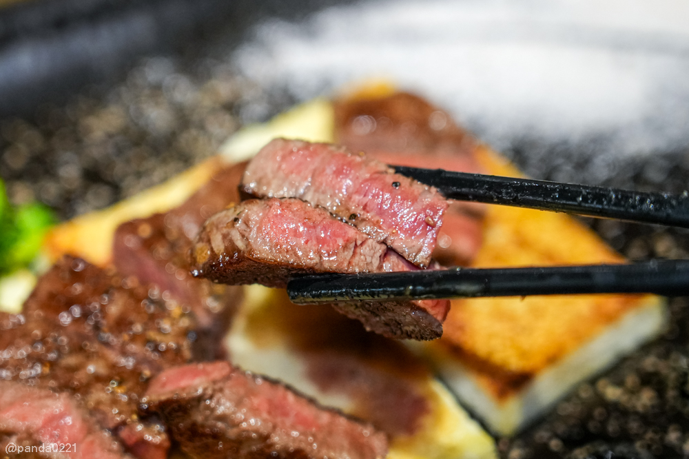 新北板橋｜軒妮士鐵板燒．228元起自助吧吃到飽，平價雙人套餐、海陸全餐、高級龍蝦和牛任選～