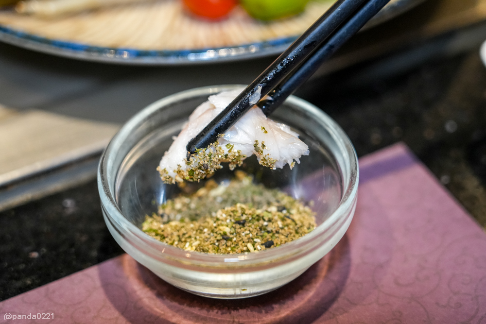 新北板橋｜軒妮士鐵板燒．228元起自助吧吃到飽，平價雙人套餐、海陸全餐、高級龍蝦和牛任選～