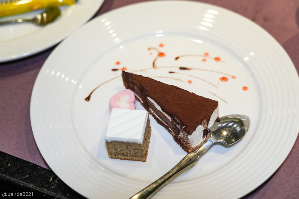 新北板橋｜軒妮士鐵板燒．228元起自助吧吃到飽，平價雙人套餐、海陸全餐、高級龍蝦和牛任選～