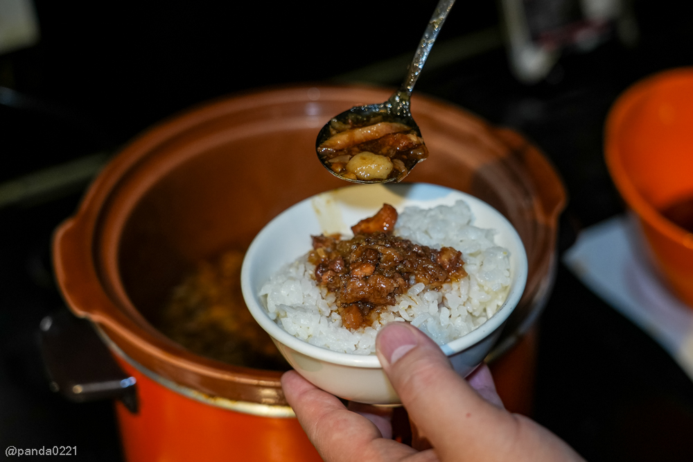 新北板橋｜軒妮士鐵板燒．228元起自助吧吃到飽，平價雙人套餐、海陸全餐、高級龍蝦和牛任選～