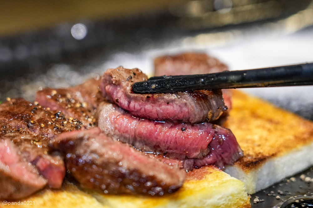 新北板橋｜軒妮士鐵板燒．228元起自助吧吃到飽，平價雙人套餐、海陸全餐、高級龍蝦和牛任選～