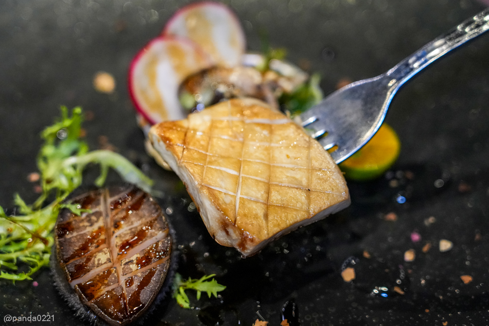 新北板橋｜軒妮士鐵板燒．228元起自助吧吃到飽，平價雙人套餐、海陸全餐、高級龍蝦和牛任選～