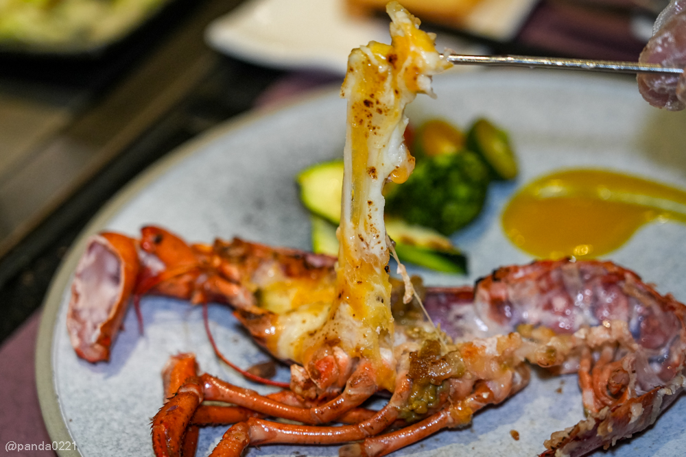 新北板橋｜軒妮士鐵板燒．228元起自助吧吃到飽，平價雙人套餐、海陸全餐、高級龍蝦和牛任選～