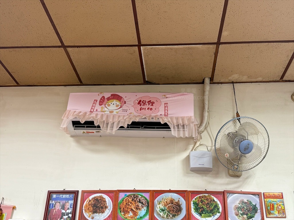 雙福佳脆皮臭豆腐 | 台中南屯臭豆腐,除了傳統口味的臭豆腐外,還有三種創意口味的臭豆腐,讓人蠻驚豔的 @果果愛Fruitlove 雙福佳脆皮臭豆腐 | 台中南屯臭豆腐,除了傳統口味的臭豆腐外,還有三種創意口味的臭豆腐,讓人蠻驚豔的 @果果愛Fruitlove