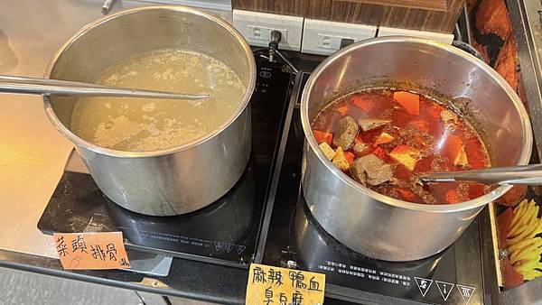 蘆洲20年老店實測開吃!自助吧表現不俗,CP值到底有多高?【