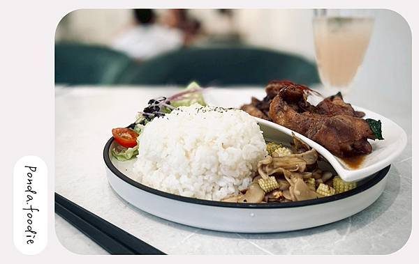 十悅森|鄰近台北大學，走入溫馨可愛森林系不限時早午餐咖啡廳~