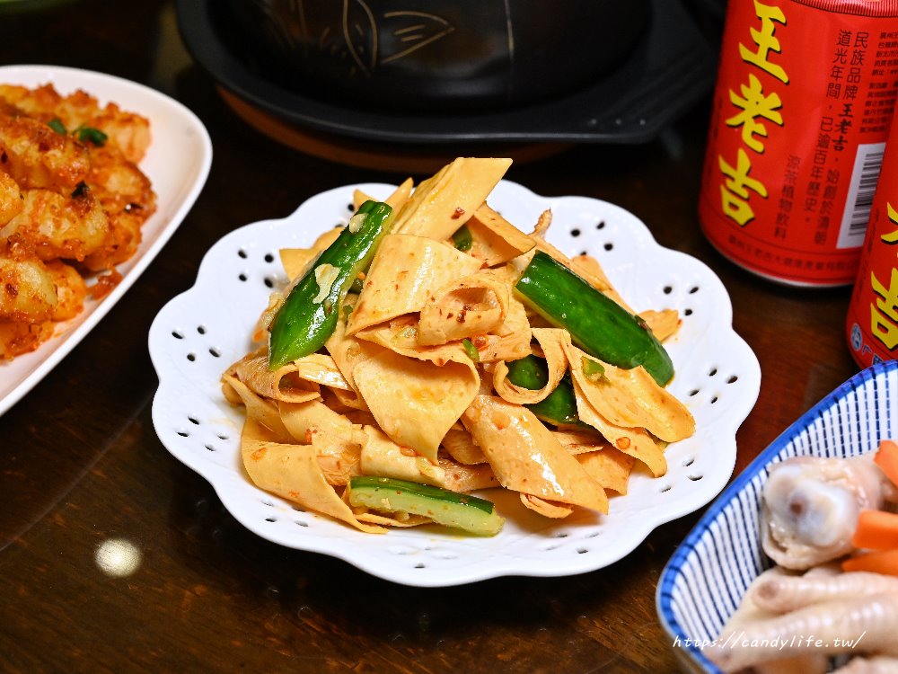 川麵道北平店罐罐米線｜台中首間罐罐米線，道地四川味，香料炒製，七種正宗湯頭任你選 - 糖糖's 享食生活