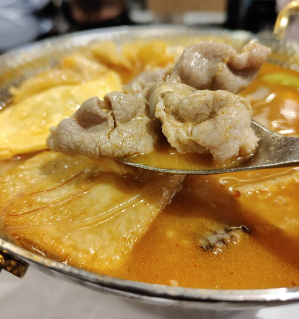 巨城美食街｜舞古賀 mini 鍋物新開幕，開幕慶肉量加倍不加