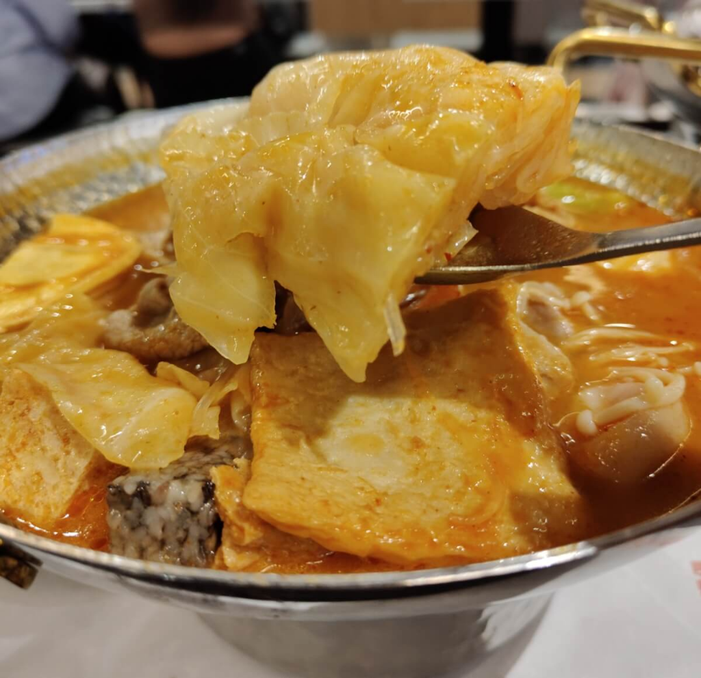 巨城美食街｜舞古賀 mini 鍋物新開幕，開幕慶肉量加倍不加