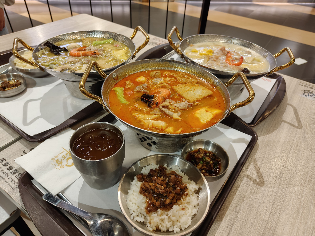 巨城美食街｜舞古賀 mini 鍋物新開幕，開幕慶肉量加倍不加