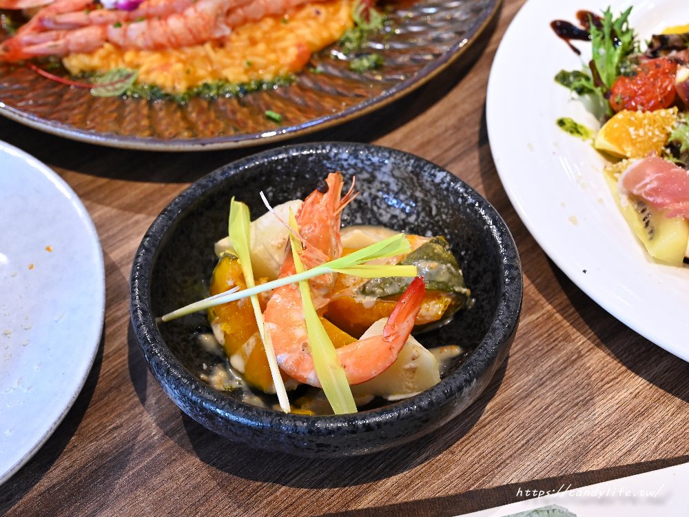 田秧私廚．梔子花開｜隱身在田園中的無菜單私廚料理，環境優美，約會、紀念日餐廳首選 - 糖糖's 享食生活