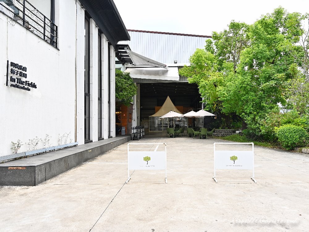 田秧私廚．梔子花開｜隱身在田園中的無菜單私廚料理，環境優美，約會、紀念日餐廳首選 - 糖糖's 享食生活