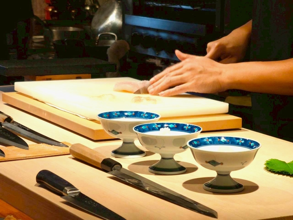 台中無菜單料理必吃｜老饕狂推「味市お料理鮨割鮮」google