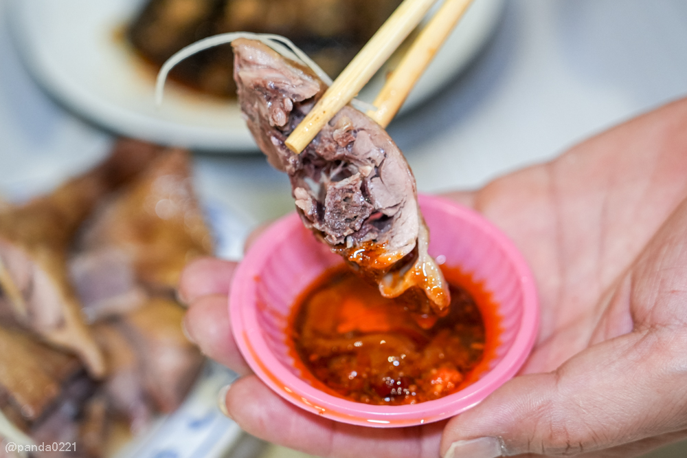 桃園中壢｜元鴨坊-益身當歸鴨(健行店)．大園人氣當歸鴨，中壢也能吃到！湯頭天天現熬～