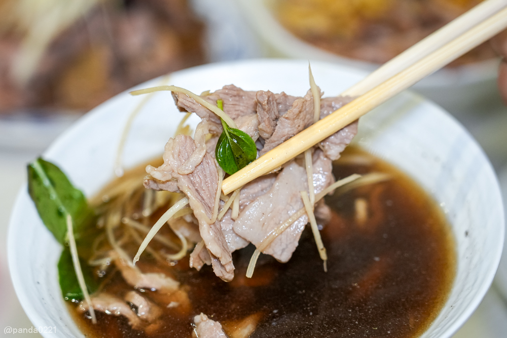 桃園中壢｜元鴨坊-益身當歸鴨(健行店)．大園人氣當歸鴨，中壢也能吃到！湯頭天天現熬～