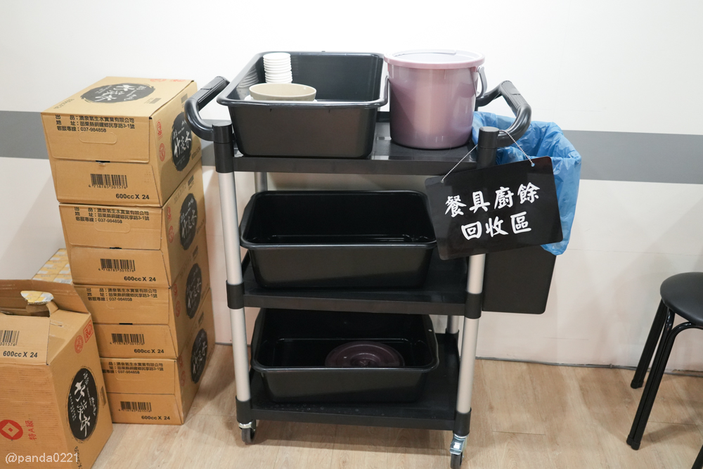 桃園中壢｜元鴨坊-益身當歸鴨(健行店)．大園人氣當歸鴨，中壢也能吃到！湯頭天天現熬～