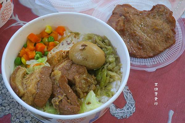 虎爺大吉|新莊四維市場超高CP值便當!走過路過不能錯過,一個