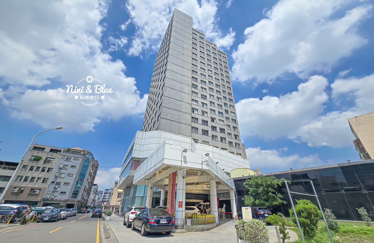 有20人大圓桌、包廂，大家庭聚餐也能同桌用餐啦！台中桌菜合菜推薦