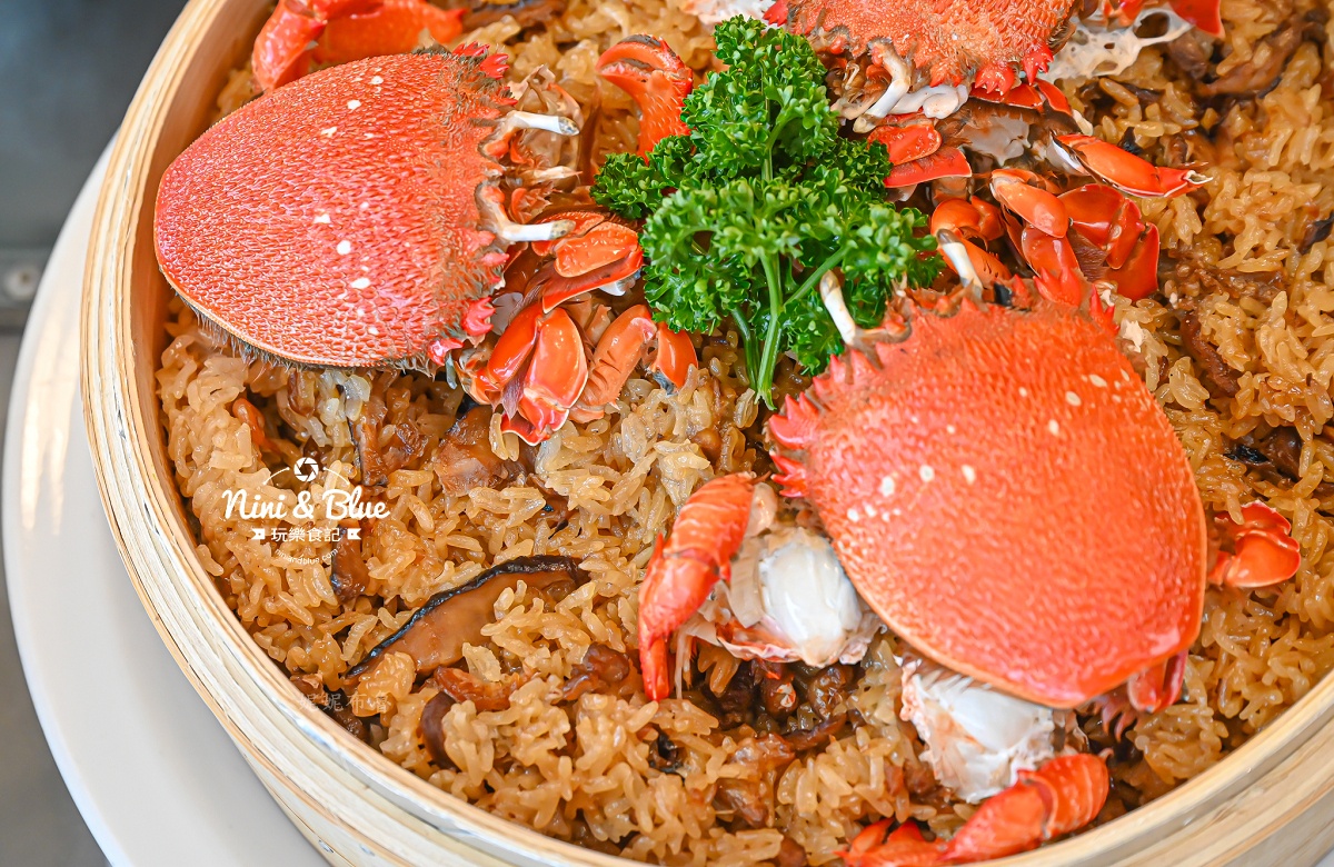 有20人大圓桌、包廂，大家庭聚餐也能同桌用餐啦！台中桌菜合菜推薦