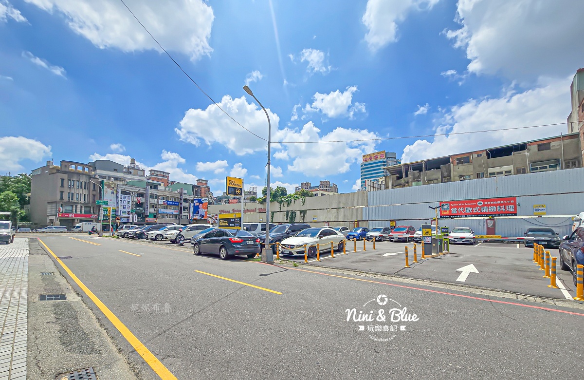 有20人大圓桌、包廂，大家庭聚餐也能同桌用餐啦！台中桌菜合菜推薦