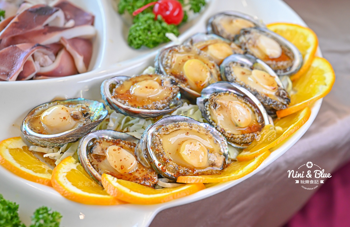 有20人大圓桌、包廂，大家庭聚餐也能同桌用餐啦！台中桌菜合菜推薦