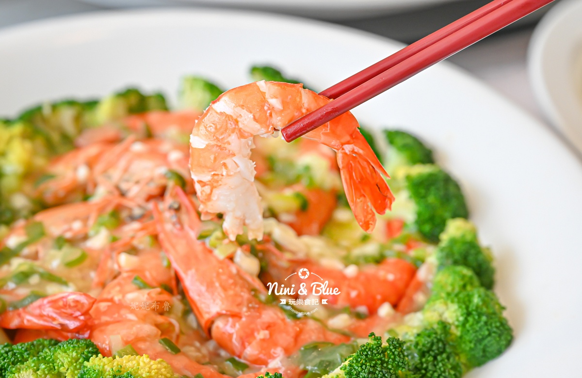 有20人大圓桌、包廂，大家庭聚餐也能同桌用餐啦！台中桌菜合菜推薦