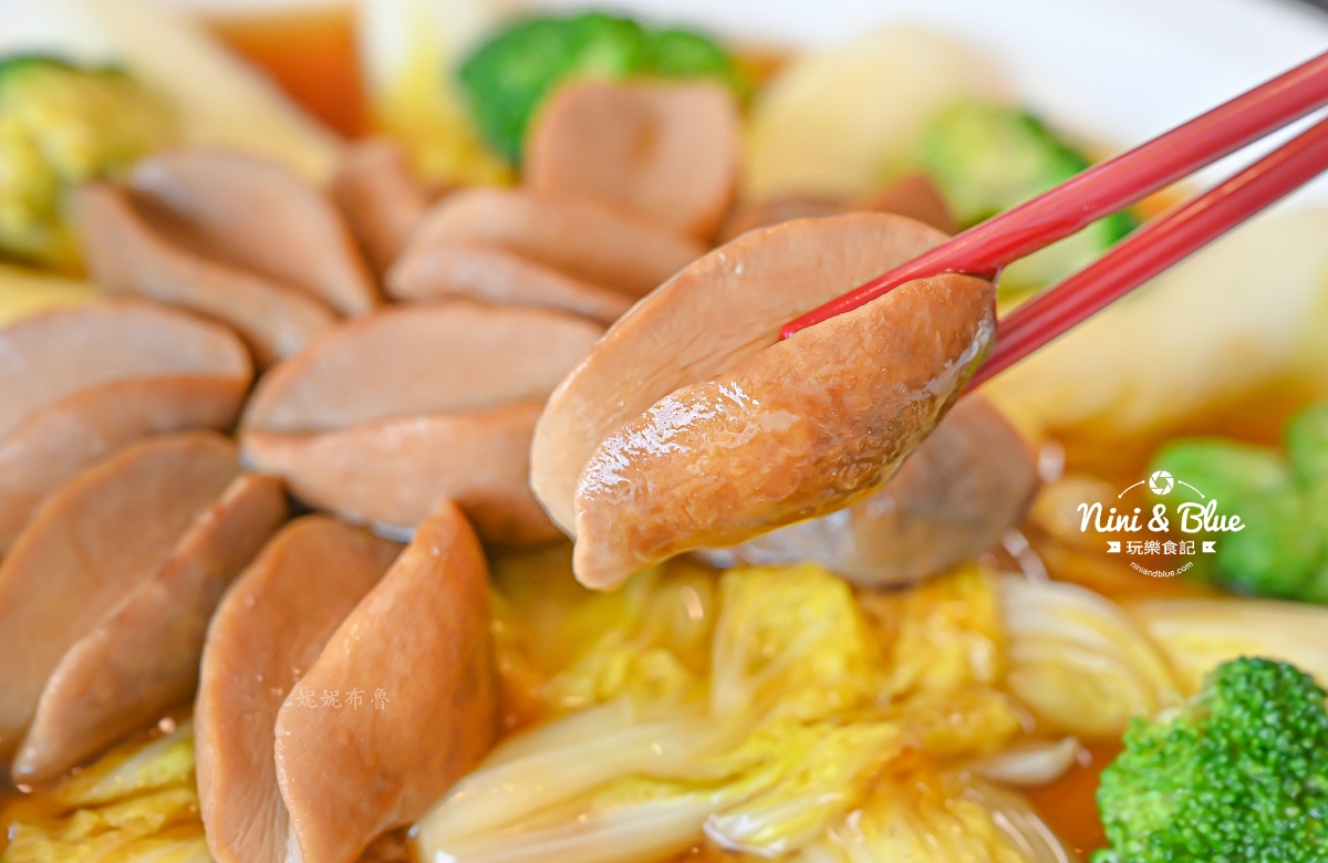 有20人大圓桌、包廂，大家庭聚餐也能同桌用餐啦！台中桌菜合菜推薦