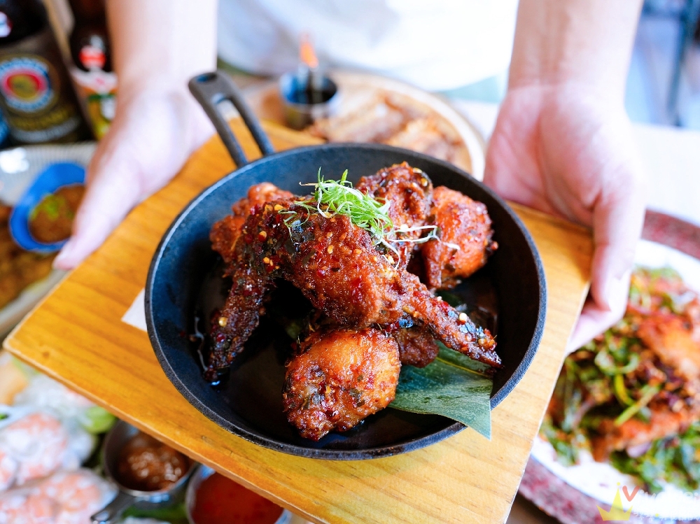 台北大安美食｜『 ABV南洋餐酒館-台北國館店』國父紀念館站南洋風特色美食！上百款精釀啤酒搭配超完美！ @瑋瑋＊美食萬歲