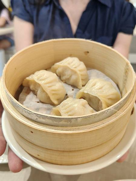 /tmp/phpqA5VVc /tmp/phpqA5VVc