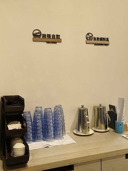 /tmp/phpxMqYWV /tmp/phpxMqYWV