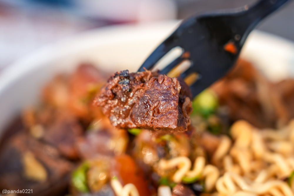 桃園中壢｜仁海宮夜市美食懶人包，人氣攤位、必吃小吃、營業時間（每週五～日限定）