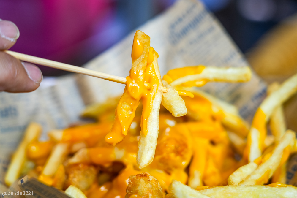 桃園中壢｜仁海宮夜市美食懶人包，人氣攤位、必吃小吃、營業時間（每週五～日限定）