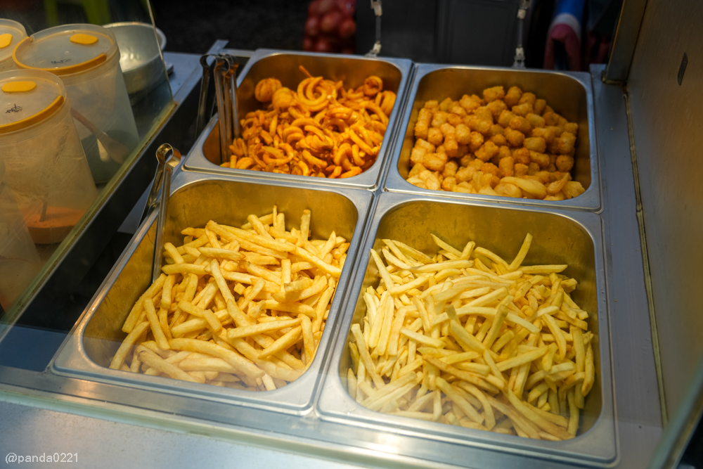 桃園中壢｜仁海宮夜市美食懶人包，人氣攤位、必吃小吃、營業時間（每週五～日限定）