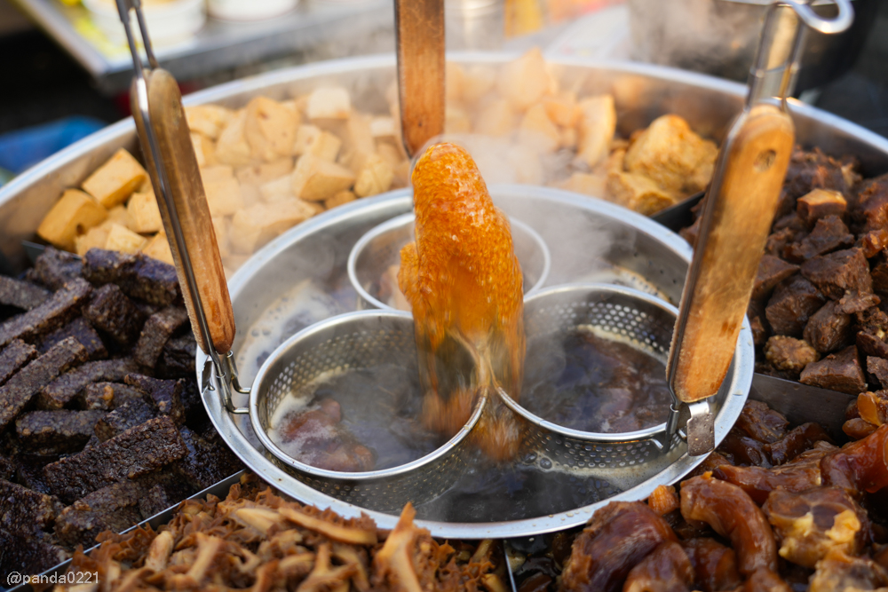 桃園中壢｜仁海宮夜市美食懶人包，人氣攤位、必吃小吃、營業時間（每週五～日限定）