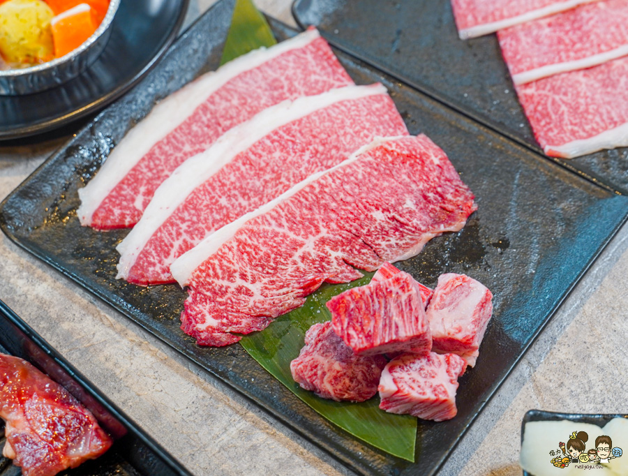 肉次方燒肉放題新境界 究擊の肉套餐 A5和牛+干貝+啤酒吃到飽,無肉不歡必吃燒肉放題,大口享用三大日本A5和牛 - 跟著尼力吃喝玩樂&親子生活