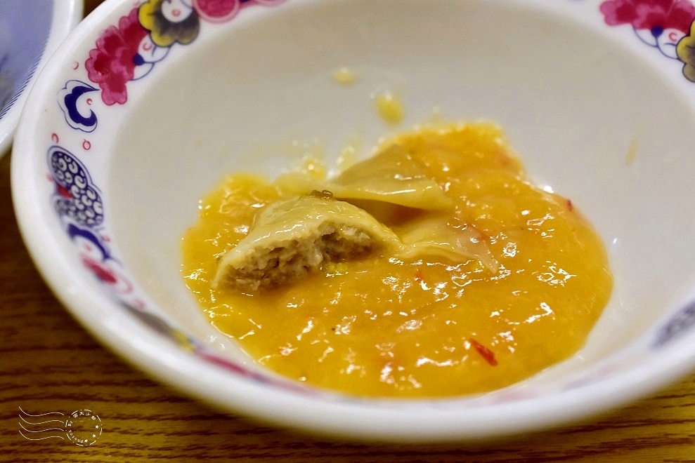 苗栗南苗市場必吃水晶餃!大妹餛飩肉圓水晶餃、乾餛飩,銅板價客家美食。