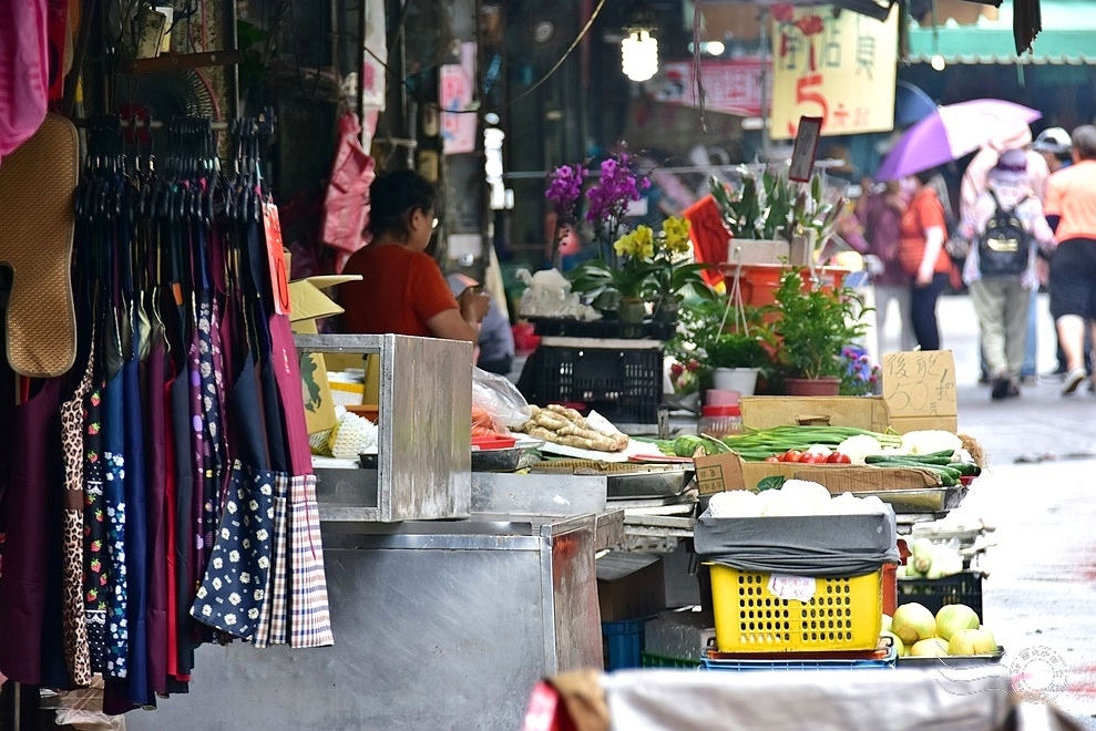 苗栗南苗市場必吃水晶餃!大妹餛飩肉圓水晶餃、乾餛飩,銅板價客家美食。
