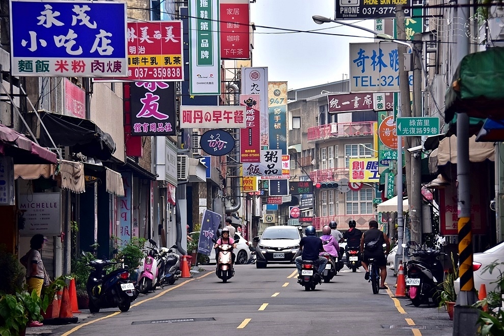苗栗南苗市場必吃水晶餃!大妹餛飩肉圓水晶餃、乾餛飩,銅板價客家美食。