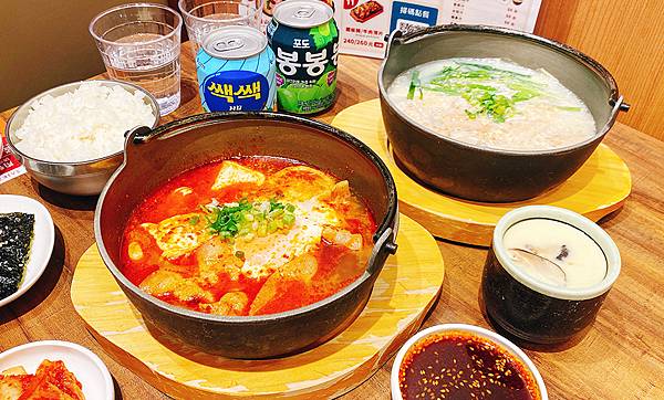 台北信義商圈A13美食地下街【SAIKABO小廚】韓國旬彩料理,府山豬肉湯、海鮮豆腐鍋、海鮮煎餅、鐵板豬肉、炒碼麵,滿滿感受到嫁到日本的韓國妻子對家鄉的思念│台北韓式料理推薦-18.jpg