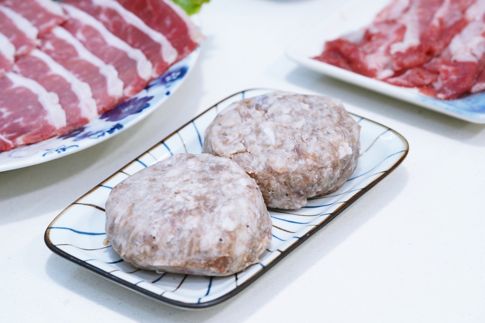 台北市松山區愛上新鮮聖凱師澎派牛多多烤肉組 海陸全包，宅在家享受豐盛烤肉料理