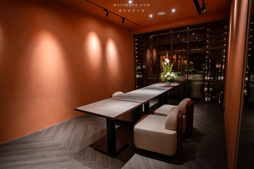 台北小巨蛋美食！ORIGEN純正西班牙餐廳正宗Tapas，米其林二星兄弟店推薦。