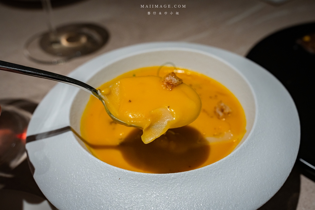 台北小巨蛋美食！ORIGEN純正西班牙餐廳正宗Tapas，米其林二星兄弟店推薦。