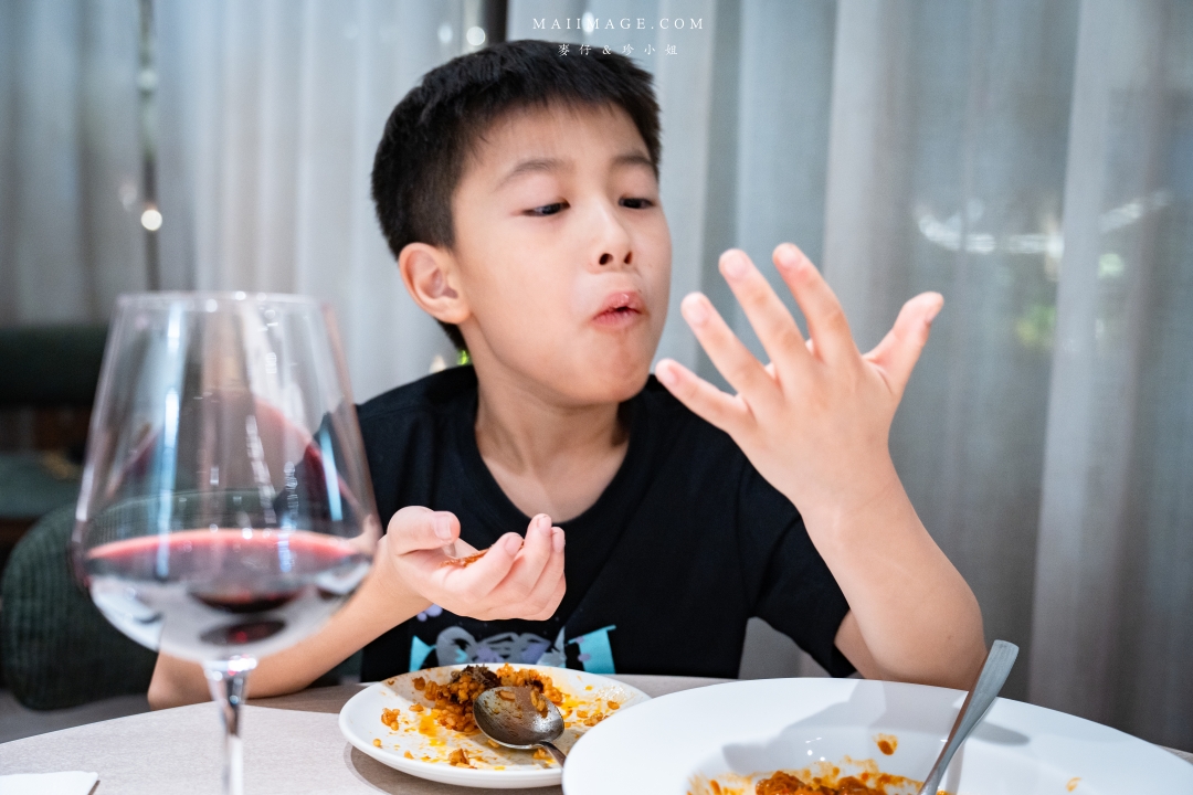 台北小巨蛋美食！ORIGEN純正西班牙餐廳正宗Tapas，米其林二星兄弟店推薦。