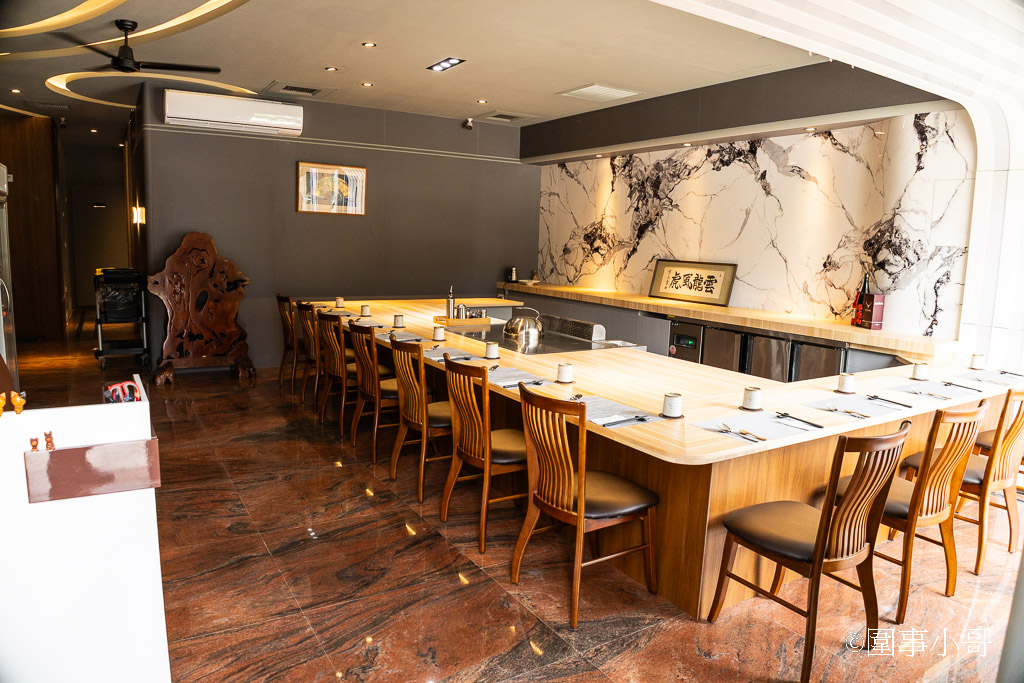 桃園大園青埔美食推薦-海童鐵板料亭，嚴選的食材遇上身懷絕技的主廚，一道道美味的鐵板料理讓人心滿意足。 @圍事小哥的幸福相框