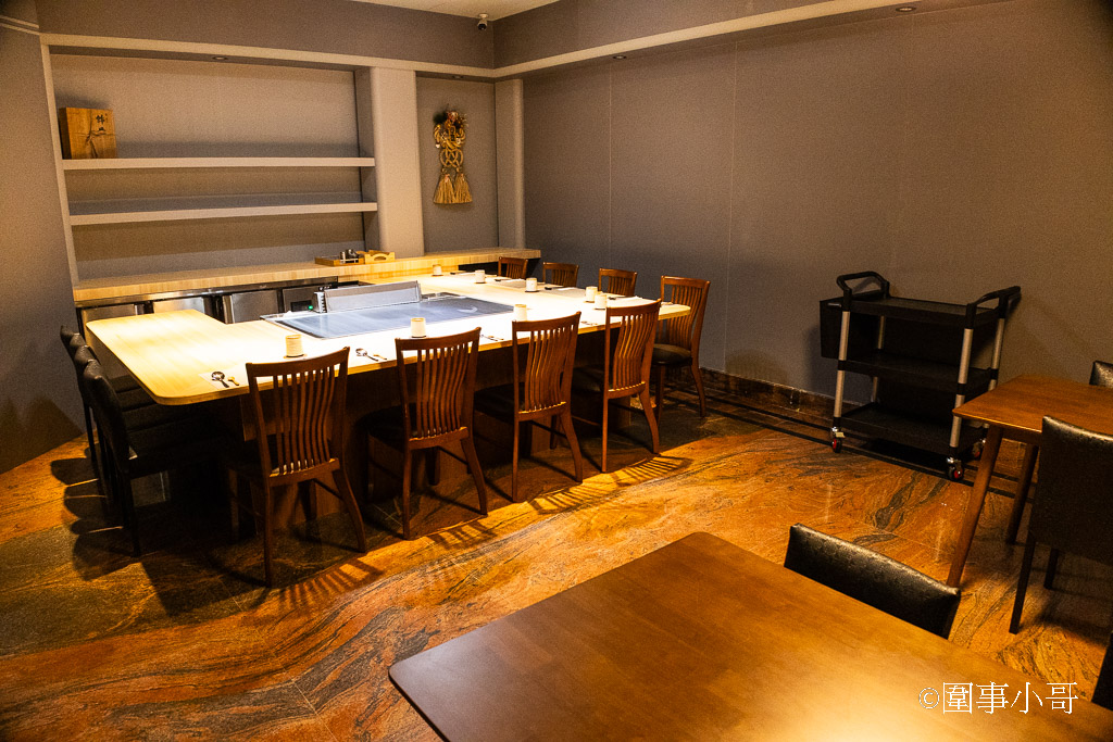 桃園大園青埔美食推薦-海童鐵板料亭，嚴選的食材遇上身懷絕技的主廚，一道道美味的鐵板料理讓人心滿意足。 @圍事小哥的幸福相框