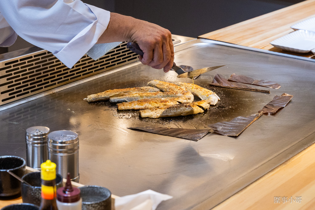 桃園大園青埔美食推薦-海童鐵板料亭，嚴選的食材遇上身懷絕技的主廚，一道道美味的鐵板料理讓人心滿意足。 @圍事小哥的幸福相框